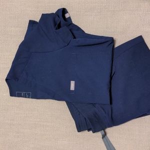 FIGS Navy blue scrub set
